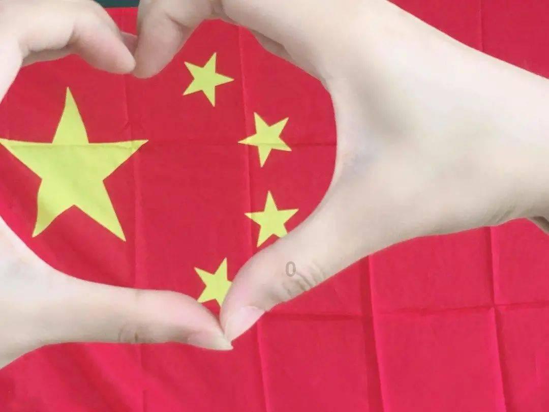 逃离诡异的森林