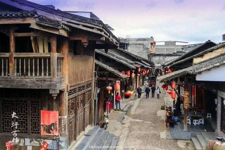 年味浓 一“厢”难求 西安年夜饭预定火爆
